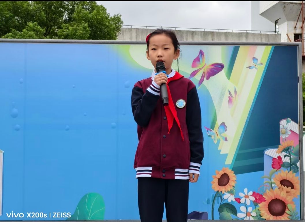 qq_pic_merged_1760928084713.jpg